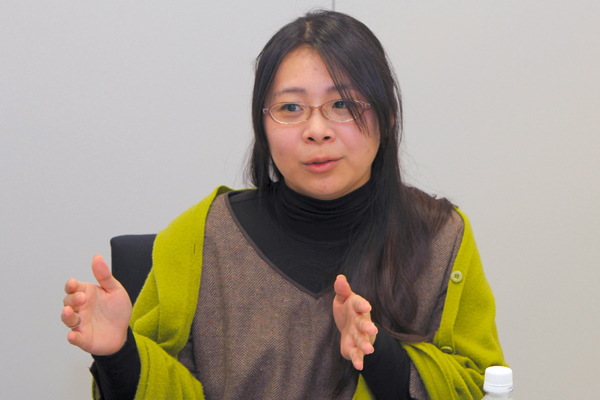 「Web制作からソーシャルコンテンツ制作にかかわるようになって、勉強しながら技術が身についていくのが楽しいですね」(ちか氏)