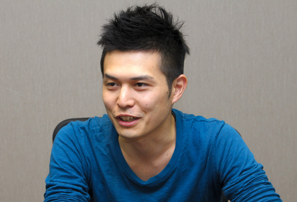 「社内で意見をぶつけ合いながら想いをこめてモノづくりができることが楽しいですね」(菅原氏)