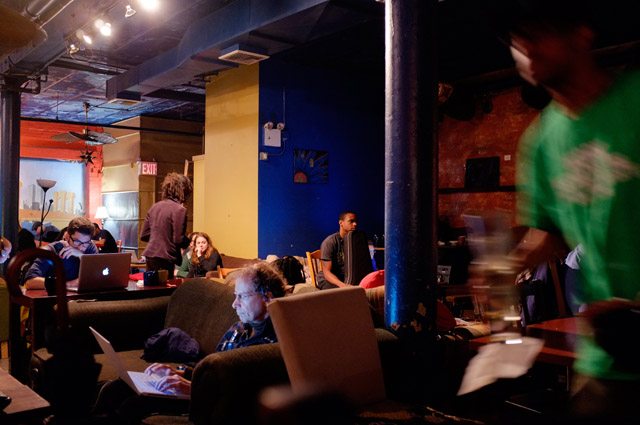 さまざまなクリエイターがやってくるブルックリンのカフェ「Tea Lounge」