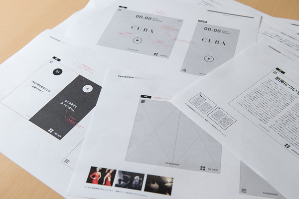 コンテンツに合わせて用意された多彩なテンプレート。PC版とスマートフォン版それぞれのレイアウトが用意されている