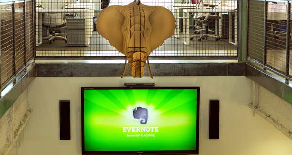 Evernoteのロゴにも使われている象のオブジェ。オフィスの至る所に象の小物や雑貨がある