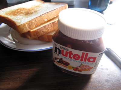 お気に入りのチョコレートスプレッド「NUTELLA」