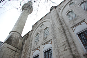 外から見た東京ジャーミィ