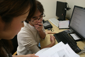 いつも気軽に相談にのってくれる平野さん。スケジュールが詰まったときも、助け舟を出してくれる優しい先輩です