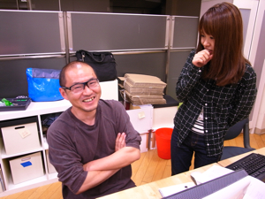 頼りになる橋本さん（左）と私