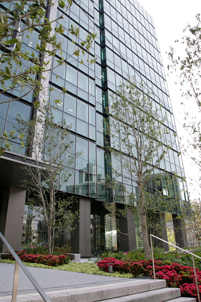 2011年4月に移転した渋谷区東のビル。渋谷駅からは徒歩8分、表参道駅から徒歩10分。六本木通り沿い、多くの大手IT企業が集うエリア