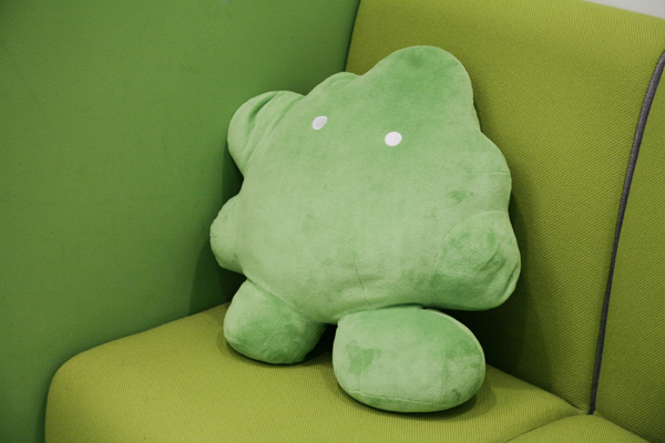 Amebaカラーでいっぱいのエントランス。サイバーエージェントのメディア事業の中核を担うのが、このAmebaであるのはご存知の通り