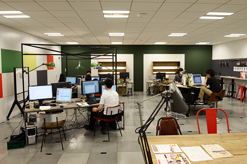 自分のペースで学べるラーニングスタジオ「デジタルハリウッドSTUDIO」