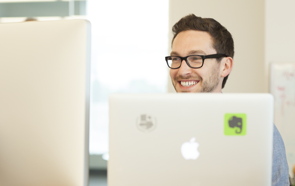 マシンにはもちろんEvernoteのステッカー。愛社精神のあらわれ？