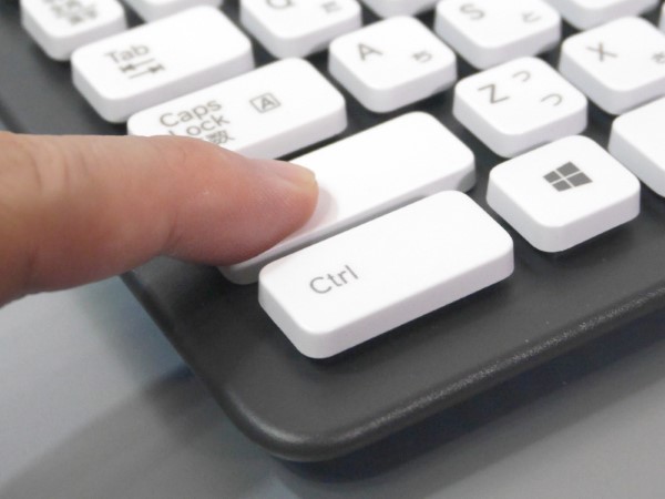 ストロークは十分な深さがあります