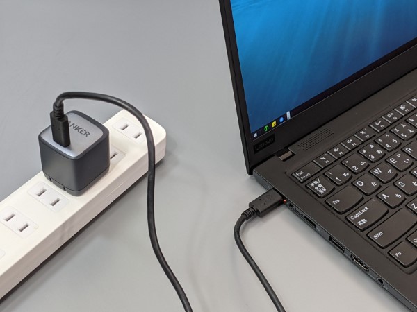 USB PD充電器は必要に応じてケーブルを交換できるため配線もスッキリします