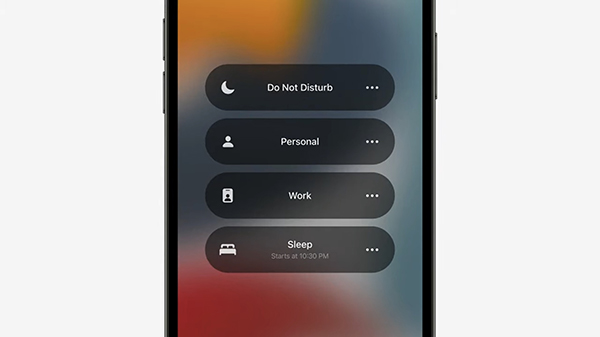 ユーザーが何に集中したいかに基づいて、通知やアプリケーションを絞り込む「集中モード」 