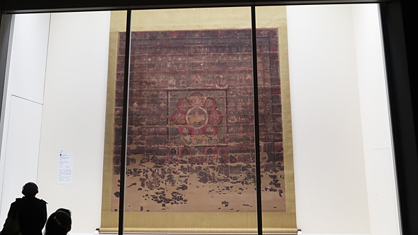 重要文化財　両界曼荼羅図（甲本）胎蔵界　東寺所蔵　平安時代・建久二年（1191年） 展示期間：3月26日（火）～4月7日（日）