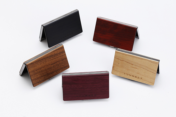 <span style="color: #666699;">バリエーションは「チェリー」「ウォールナット」「パープルハート」「カリン」「エボニー」の5種類</span>