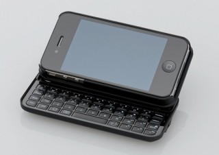 エレコム、iPhone4S/4用のケース一体型キーボード「TK-FBI033」を発売