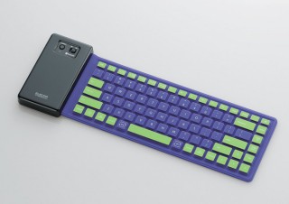 エレコム、丸めて収納できる柔らかなモデルなど無線キーボード2種を発売