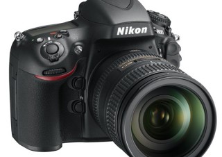 ニコン、有効画素数36.3メガピクセルのデジタル一眼レフカメラ「D800/D800E」