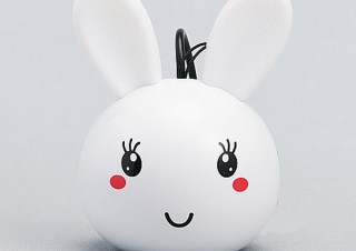 サンワ、ウサギ型のミニスピーカー「400-SP031シリーズ」を発売