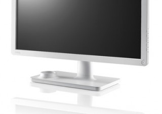 LEDバックライトを採用の液晶ディスプレイ