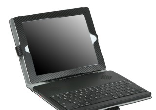 サンコー、iPad2をノートPC風に扱える無線キーボード内蔵ケースを発売