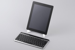 バッファローコクヨ、新型iPadにも対応した充電式Bluetoothキーボード