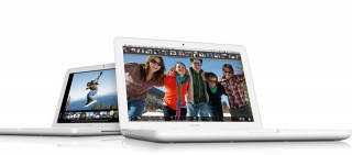 Apple、Mac Bookをアップデート
