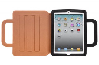 リンクス、新型iPadにも対応するLUXA2製のスタンドケース2種を発売