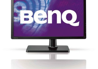 最大コントラスト比500万：1を実現 ワイド液晶ディスプレイ