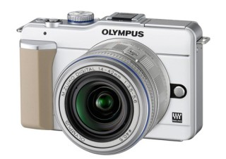 手軽に操作できるインターフェイス採用 デジタル一眼レフ