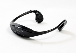 サンコー、ネックバンド型「防水骨伝導MP3プレーヤー」