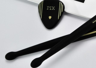 スペック、iPad用にピック型とドラムスティック型のスタイラスを発売