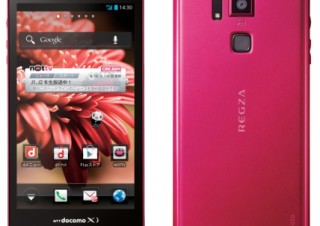 ドコモ、「docomo NEXT series REGZA Phone T-02D」の事前予約を受付開始