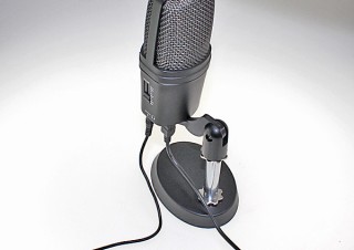 エバーグリーン、Windows用のUSB接続スタジオマイクを発売