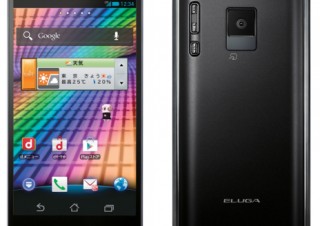 ドコモ、「docomo NEXT series ELUGA power P-07D」の予約受付を3日に開始