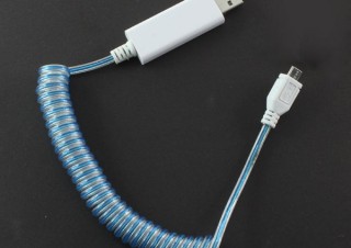 エバーグリーン、内部のLEDで充電状況を視認できるmicroUSBケーブルを発売