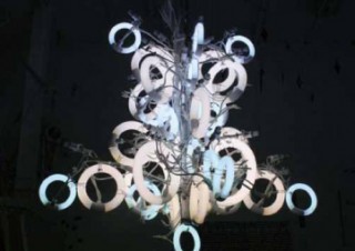 東恩納裕一 “FL”