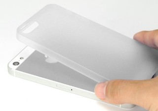 スペック、薄さ0.35mmのiPhone5用セミハードケース「Skinny Fit Case for iPhone5」