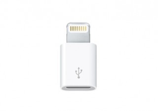 アップル、iPhone5やiPad miniに利用可能な「Lightning-Micro USBアダプタ」を発売