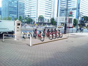 ドコモが江東区とコミュニティサイクルサービスを提供開始、街づくり貢献