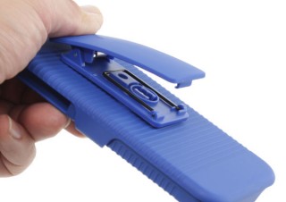 エバーグリーン、iPhone5用のベルトクリップ付きハードケースを発売