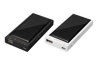 グリーンハウス、太陽光で充電できるスマホ用モバイルバッテリーを発売