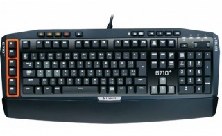 ロジクール、高速レスポンスと18種類のキーカスタマイズが可能なゲーミングキーボード