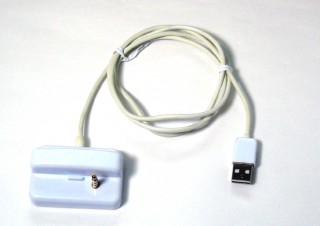 iPod shuffle 2nd専用シンクロ・充電ホルダー