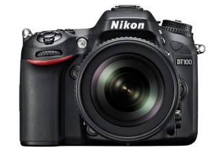 ニコン、光学ローパスフィルターレス仕様のデジタル一眼レフカメラ「D7100」