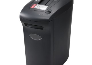 複数の紙やCDを一度に細断 小型シュレッダー