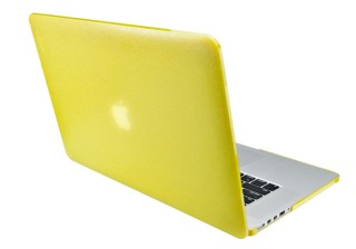 プレアデス、MacBook Pro 15" Retina用ケース「SwitchEasy cocoon」