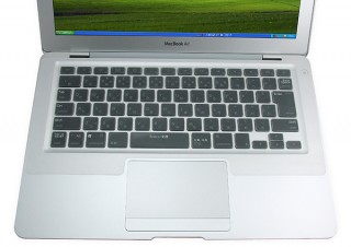 MacBook Air対応のシリコンキーボードカバー
