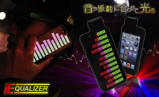 ストラップヤネクスト、音や振動に合わせパネルの光が波打つiPhone5ケース発売