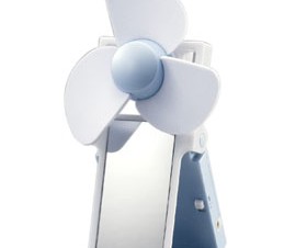 持ち運びにも対応 USBコンパクトせんぷうき