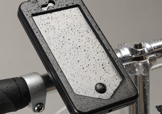 イーサプライ、二層構造で保護するiPhone5用自転車ホルダーキットを発売